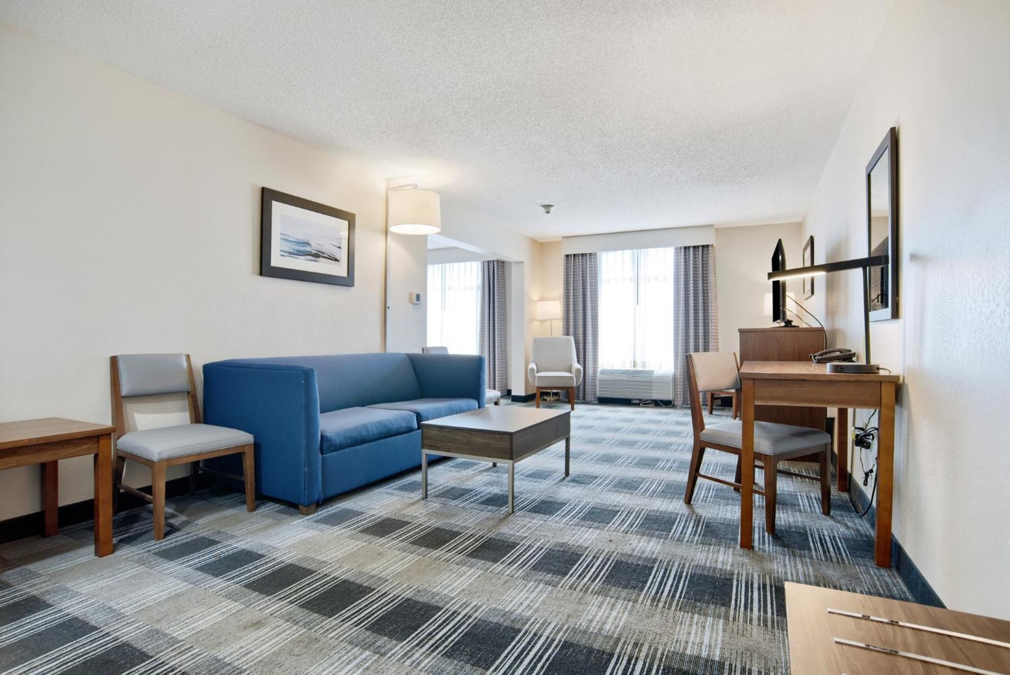 Holiday Inn Express & Suites - Mobile - I-65 By Ihg Exterior photo